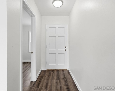 6593 Delfern St - Photo Thumbnail 17