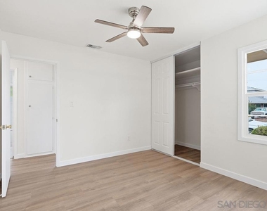 6593 Delfern St - Photo Thumbnail 16