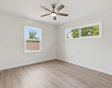 6593 Delfern St - Photo Thumbnail 10