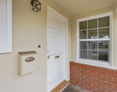 6593 Delfern St - Photo Thumbnail 5
