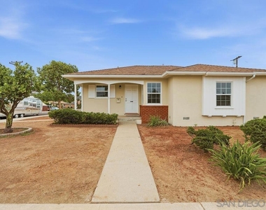6593 Delfern St - Photo Thumbnail 33