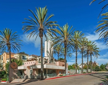 12608 Carmel Country Road - Photo Thumbnail 9