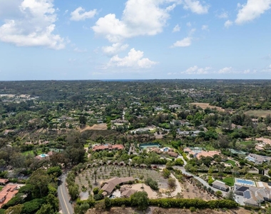 6858 Las Colinas - Photo Thumbnail 16