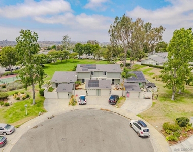 1809 Eastwood - Photo Thumbnail 16