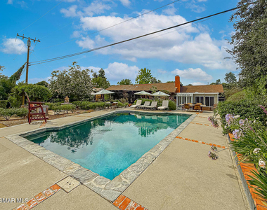 1888 El Monte Drive - Photo Thumbnail 46
