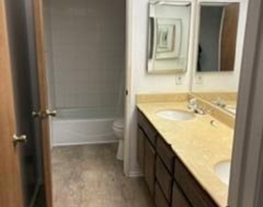 505 Citation Way - Photo Thumbnail 11