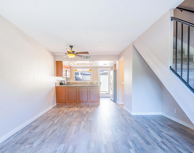 448 Tava Lane - Photo Thumbnail 5