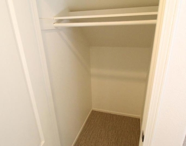 11367 Provencal Pl - Photo Thumbnail 16