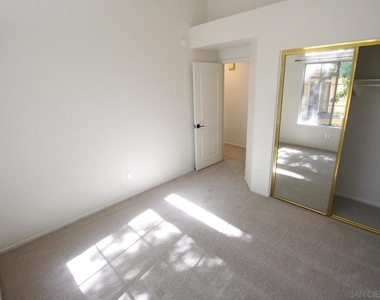 11367 Provencal Pl - Photo Thumbnail 19