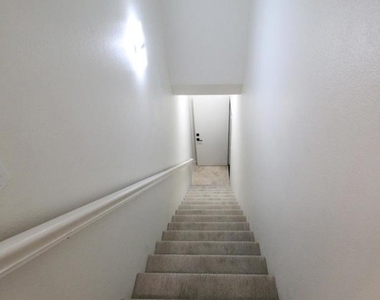 11367 Provencal Pl - Photo Thumbnail 31