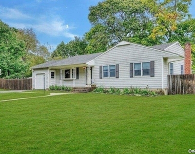 6 Willow Street - Photo Thumbnail 2