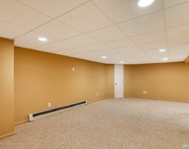6 Willow Street - Photo Thumbnail 18