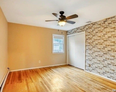 6 Willow Street - Photo Thumbnail 14