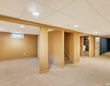 6 Willow Street - Photo Thumbnail 17