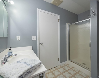 46 Barnard Avenue - Photo Thumbnail 22