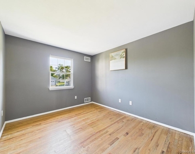 45 Willow Street - Photo Thumbnail 21