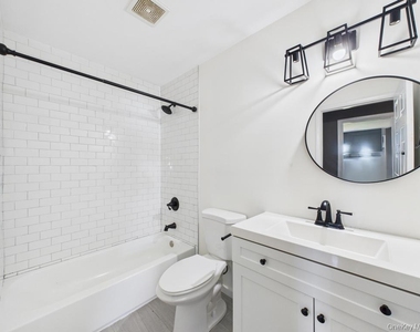45 Willow Street - Photo Thumbnail 17