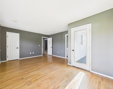 45 Willow Street - Photo Thumbnail 27