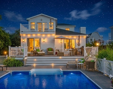 800 Dune Road - Photo Thumbnail 1
