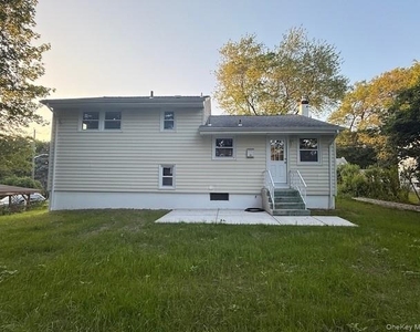 75 Hillside Avenue - Photo Thumbnail 22