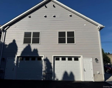 306 S Regent - Photo Thumbnail 3