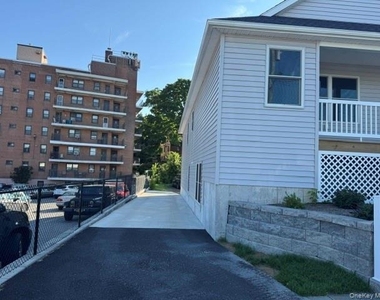 306 S Regent - Photo Thumbnail 1