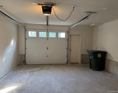 306 S Regent - Photo Thumbnail 15