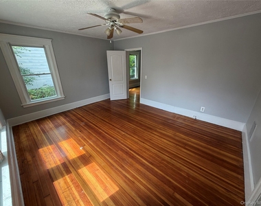 341 Mansion Street - Photo Thumbnail 1
