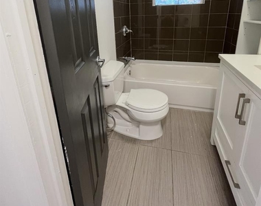 6 Alexander Place - Photo Thumbnail 13