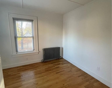 97 Murray Avenue - Photo Thumbnail 5