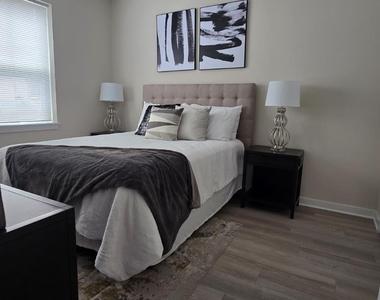 211 Henderson Road - Photo Thumbnail 9