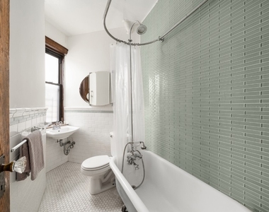 170 W 89th Street - Photo Thumbnail 5