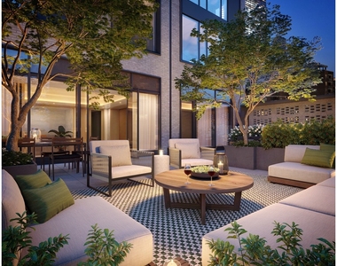 280 W 24th Street - Photo Thumbnail 14