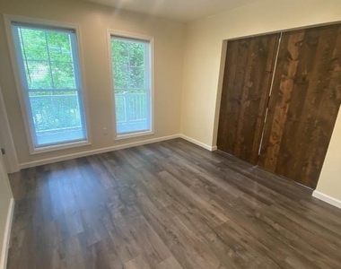 65 Woods Edge Road - Photo Thumbnail 10