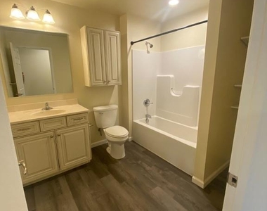 65 Woods Edge Road - Photo Thumbnail 6