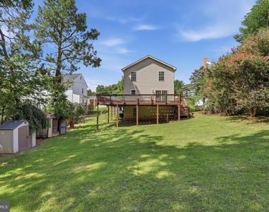 19 Fairview Avenue - Photo Thumbnail 39