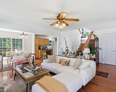 19 Fairview Avenue - Photo Thumbnail 6
