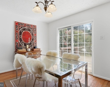 19 Fairview Avenue - Photo Thumbnail 11