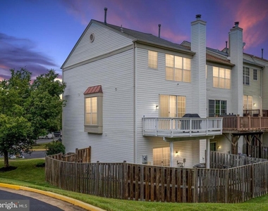 16877 Jed Forest Lane - Photo Thumbnail 2