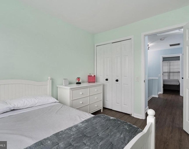 16877 Jed Forest Lane - Photo Thumbnail 24
