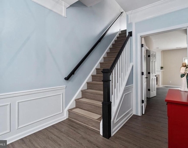 16877 Jed Forest Lane - Photo Thumbnail 4