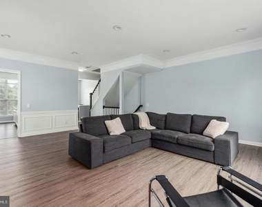 16877 Jed Forest Lane - Photo Thumbnail 15