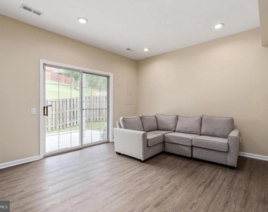 16877 Jed Forest Lane - Photo Thumbnail 6