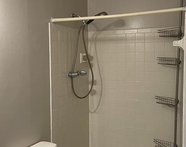 2893 Seminole Road - Photo Thumbnail 9