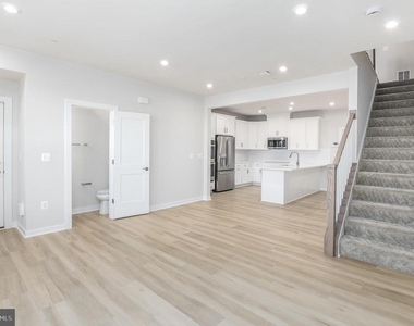 44514 Wolfhound Square - Photo Thumbnail 6