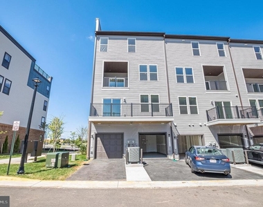 44514 Wolfhound Square - Photo Thumbnail 25