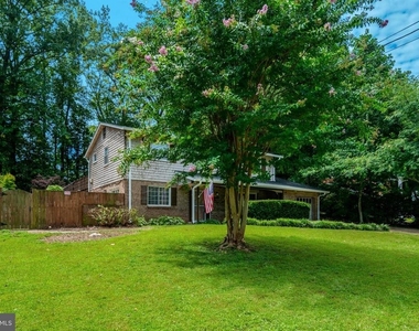 8527 Parliament Drive - Photo Thumbnail 35
