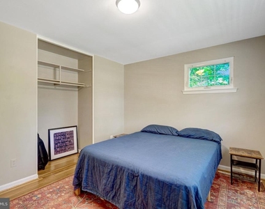 8527 Parliament Drive - Photo Thumbnail 27