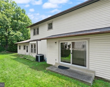 8902 Huxley Court - Photo Thumbnail 72