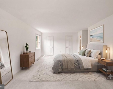 8902 Huxley Court - Photo Thumbnail 9
